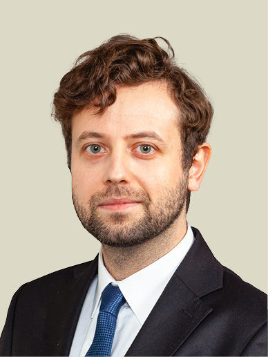 Dr Marcin Stępień
